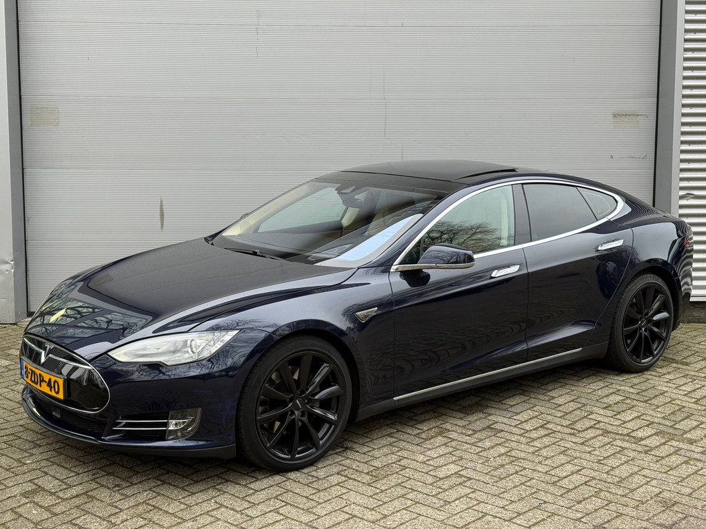 Tesla Model S 60 l Pano l Volleder l Climate l Xenon l ACC l Rijdt & Schakelt zeer goed l 51245828-0.jpg | Zwaard Auto's