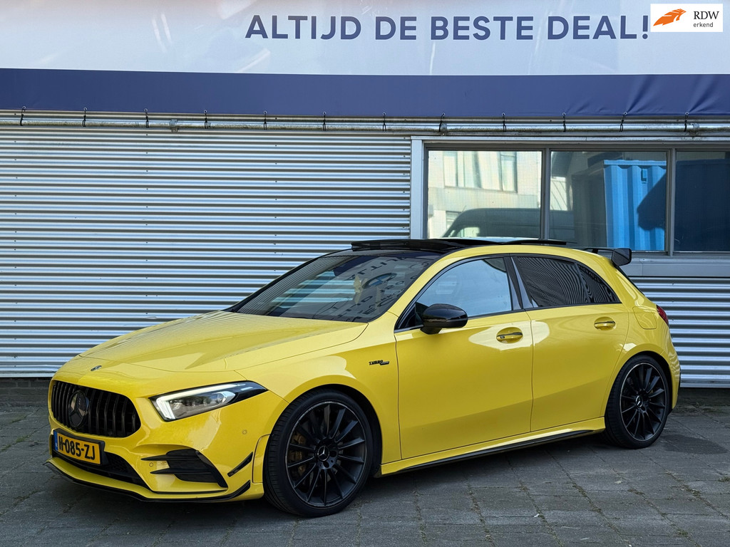 Mercedes-Benz A-Klasse AMG 35 4MATIC Edition 1 l Aero Pack l Pano l Virtual l Sfeerverlichting l VDOH l 54753754-0.jpg | Zwaard Auto's