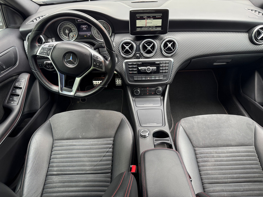 Mercedes-Benz A-Klasse 180 Prestige AMG l Xenon l Navi l Cruise l Airco l In Zeer Goede Staat l 54842360-2.jpg | Zwaard Auto's