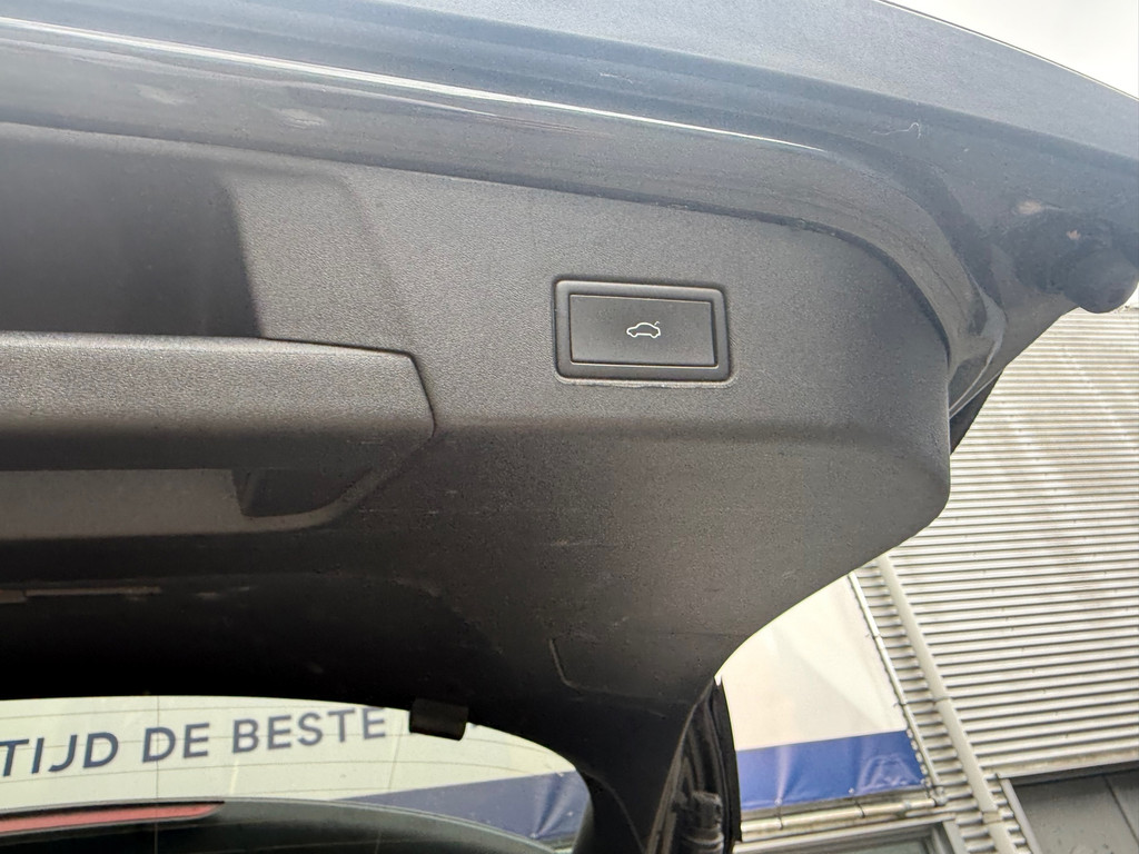 Volkswagen ID.4 Tech 77 kWh l 91,4% SOH l Pano l Camera l VDOH l IZGST l 55712379-21.jpg | Zwaard Auto's