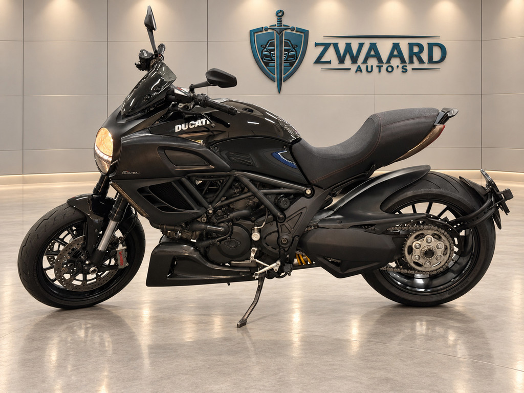 Ducati Diavel Tour Carbon l Alarm l Desmo l Grote beurt l Volledig onderhouden l Rijdt & Schakelt zeer goed l 57455561-0.jpg | Zwaard Auto's
