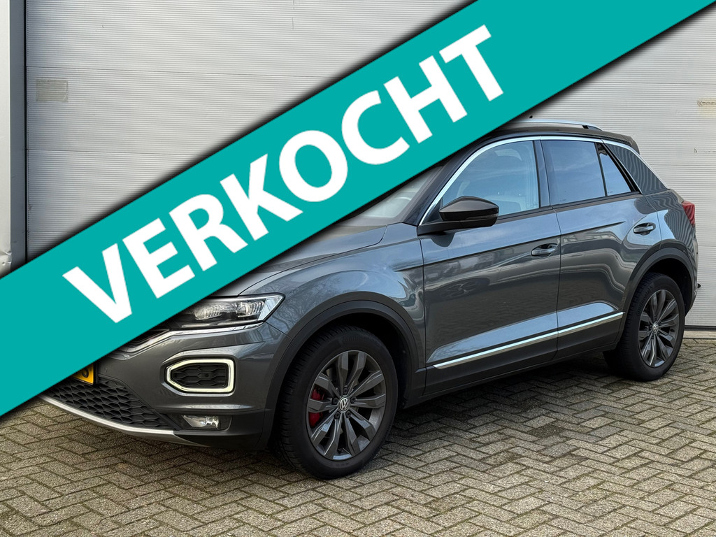Volkswagen T-Roc 1.5 TSI Sport l Volledig Dealer Onderhouden l Virtual Cockpit l Navi l Automaat l ACC l trekhaak l 51132855-0.jpg | Zwaard Auto's