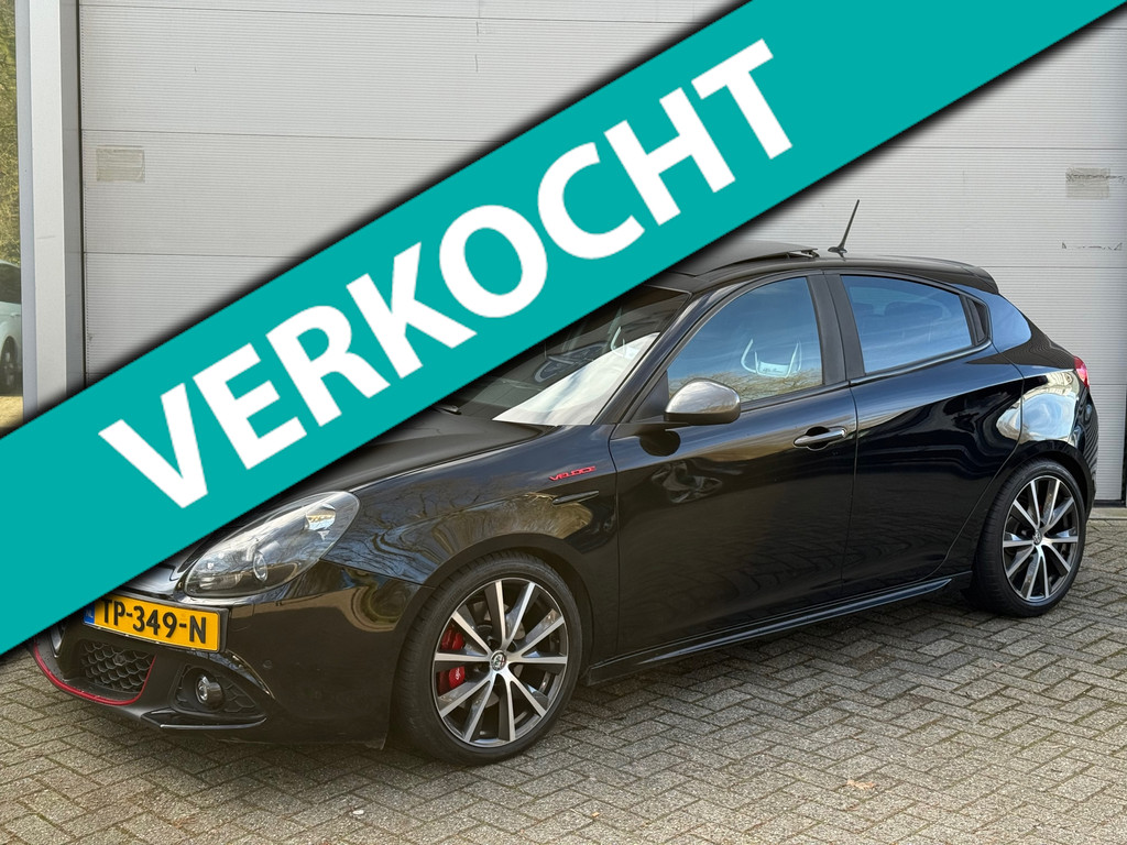Alfa Romeo Giulietta 1.750 Turbo Veloce Facelift l Pano l Schaalstoelen l Distr VV l Koppeling VV l In zeer goede en nette staat l 52147139-0.jpg | Zwaard Auto's
