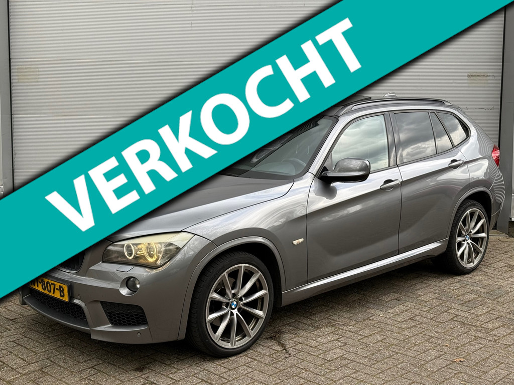 BMW X1 SDrive18d Business M Sport l Pano l Xenon l Alcantara l Camera l NWE Motor+Koppeling l 52855274-0.jpg | Zwaard Auto's